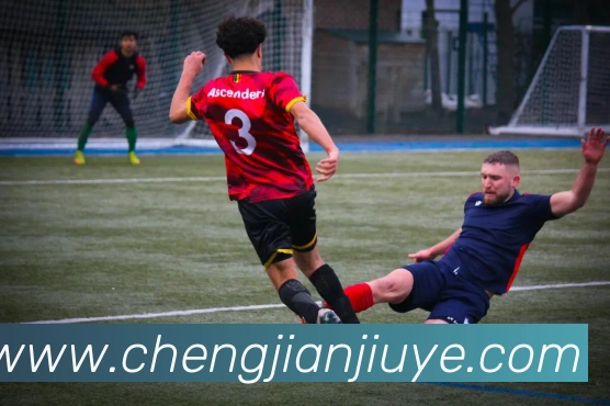 莫兰特集锦引发关注 灰熊核心突破得分效率提升 后续表现成看点